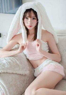 两个男生脱裤子裸体互摸j