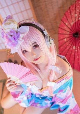 老板的年轻妻子